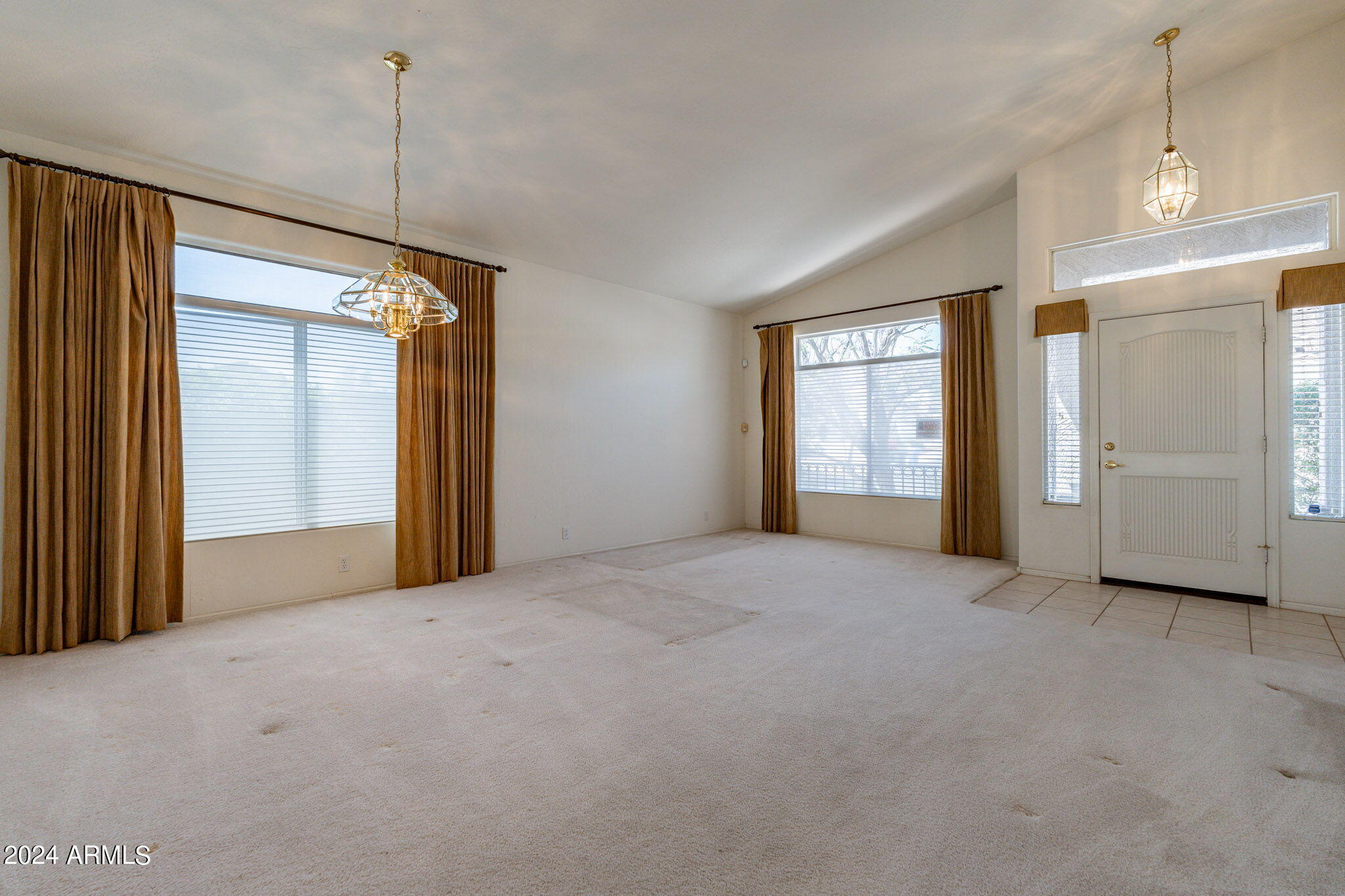 1225 East Presidio Road Phoenix, AZ 85022 - Photo 8 of 48 8-web-or-mls-Presidio-8