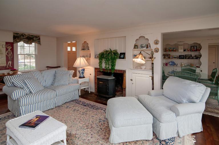 4 Pond Road Falmouth, MA 02540 - Photo 3 of 21 Additional Photo