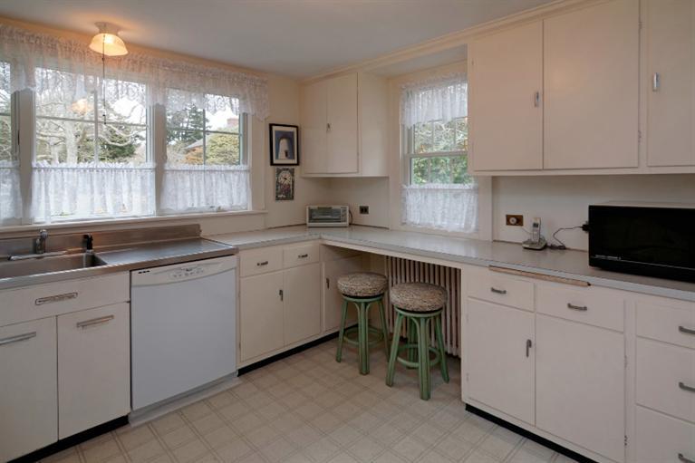 4 Pond Road Falmouth, MA 02540 - Photo 7 of 21 Additional Photo