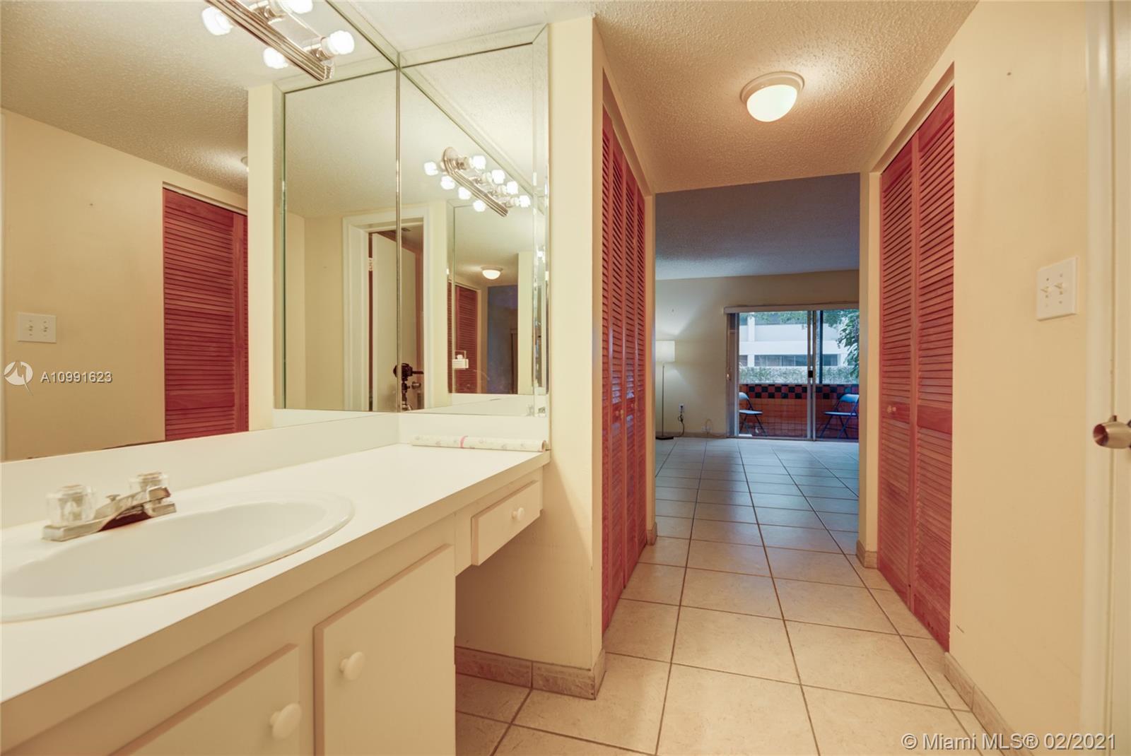 9227 Southwest 87th Avenue, Unit B5 Miami, FL 33176 - Photo 20 of 22