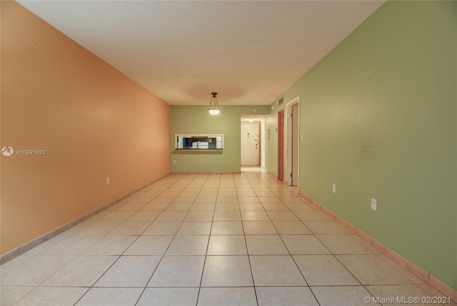 9227 Southwest 87th Avenue, Unit B5 Miami, FL 33176 - Photo 4 of 22