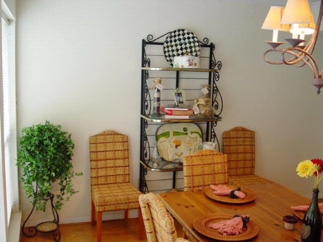 710 South Mobile Street, Unit 44 Fairhope, AL 36532 - Photo 20 of 41 DR back wall