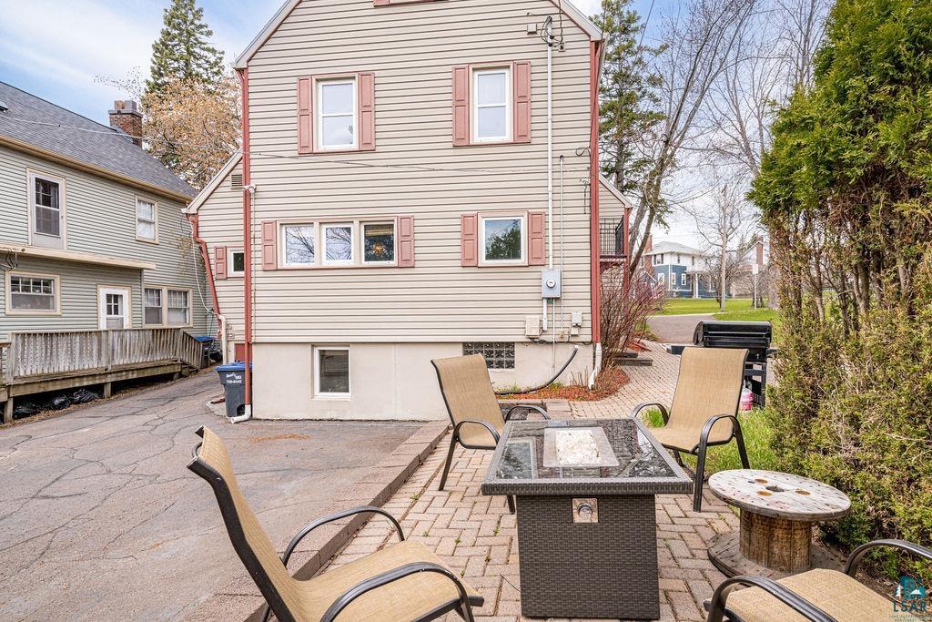 2312 East 8th Street Duluth, MN 55812 - Photo 39 of 44
