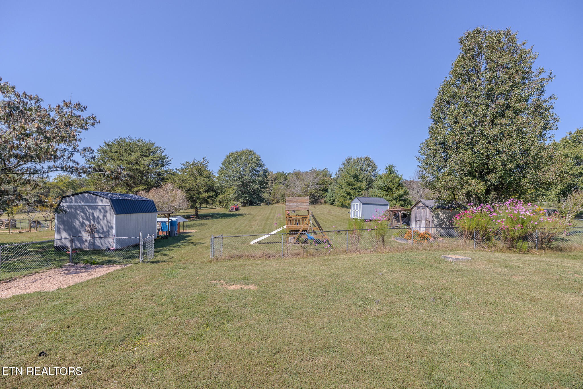 285 Vernie Lee Road Friendsville, TN 37737 - Photo 45 of 49 Gallery Image 45