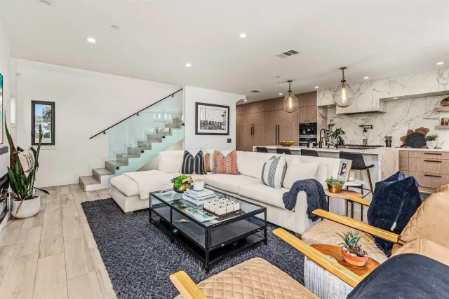 $3,495,000 | 3301 Lincoln Street, Carlsbad, CA 92008