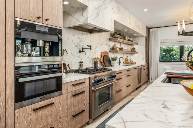 $3,495,000 | 3301 Lincoln Street, Carlsbad, CA 92008