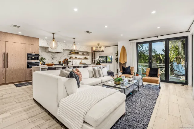 $3,495,000 | 3301 Lincoln Street, Carlsbad, CA 92008