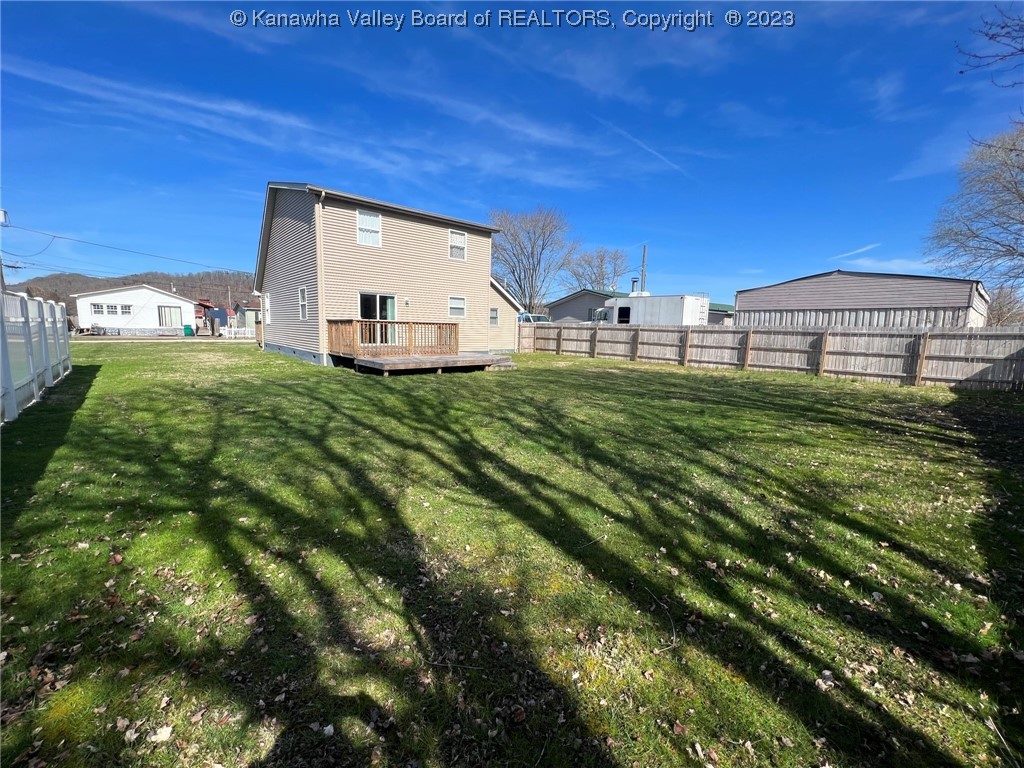 59 Morris Avenue Winfield, WV 25213 - Photo 7 of 38 Gallery Image 7