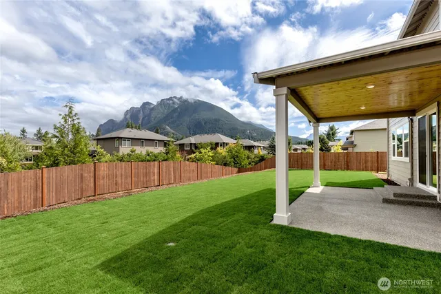 $1,515,995 | 717 Southeast 12th Place, Unit 27, North Bend, WA 98045