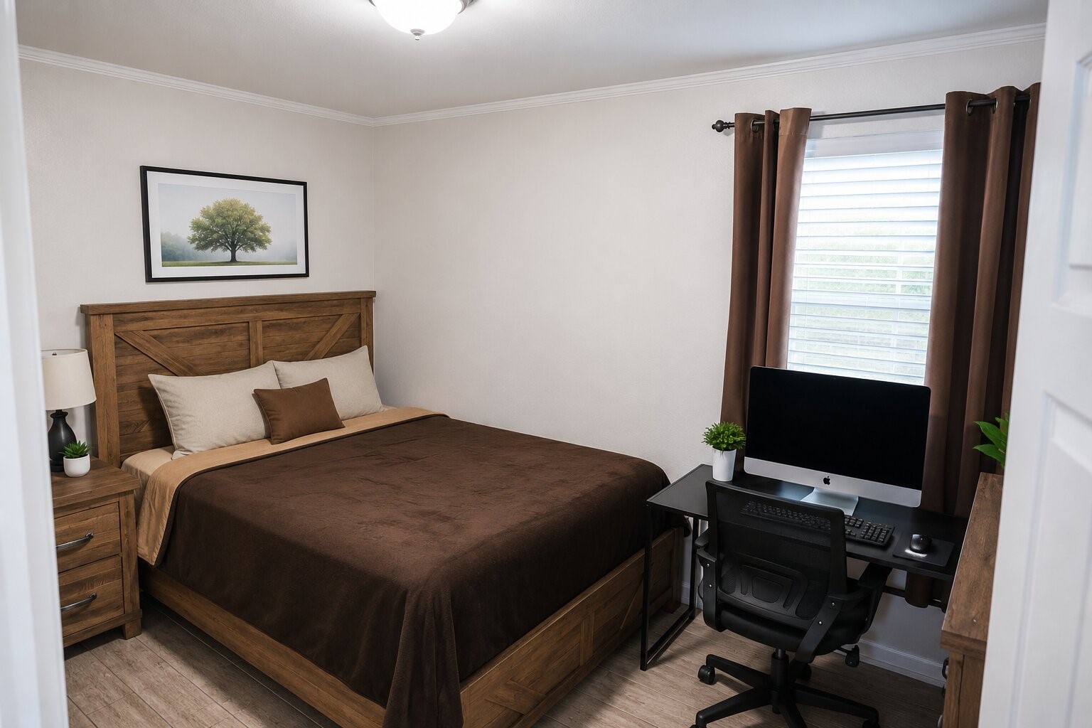 315 East Janisch Road Houston, TX 77022 - Photo 17 of 25 Bedroom 3