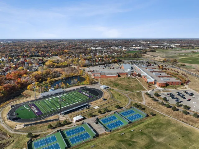 $709,990 | 1738 Oak Creek Pass, Chaska, MN 55318