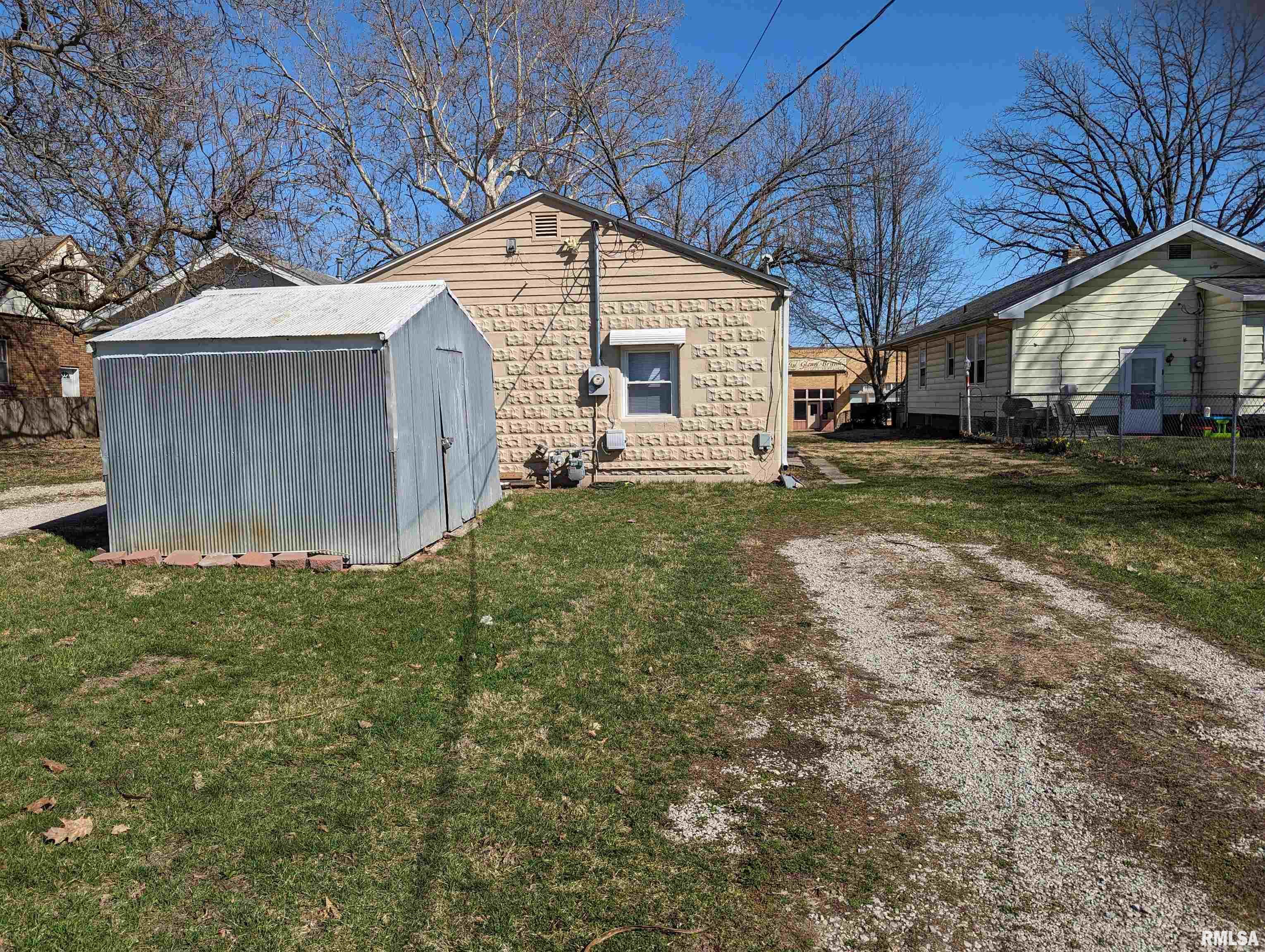 2219 South 6th Street Springfield, IL 62703 - Photo 14 of 15