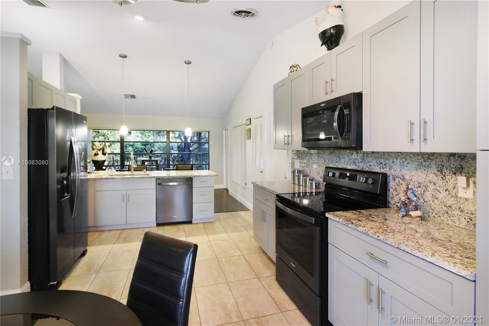 6215 Hitchin Post Way Delray Beach, FL 33484 - Photo 9 of 28