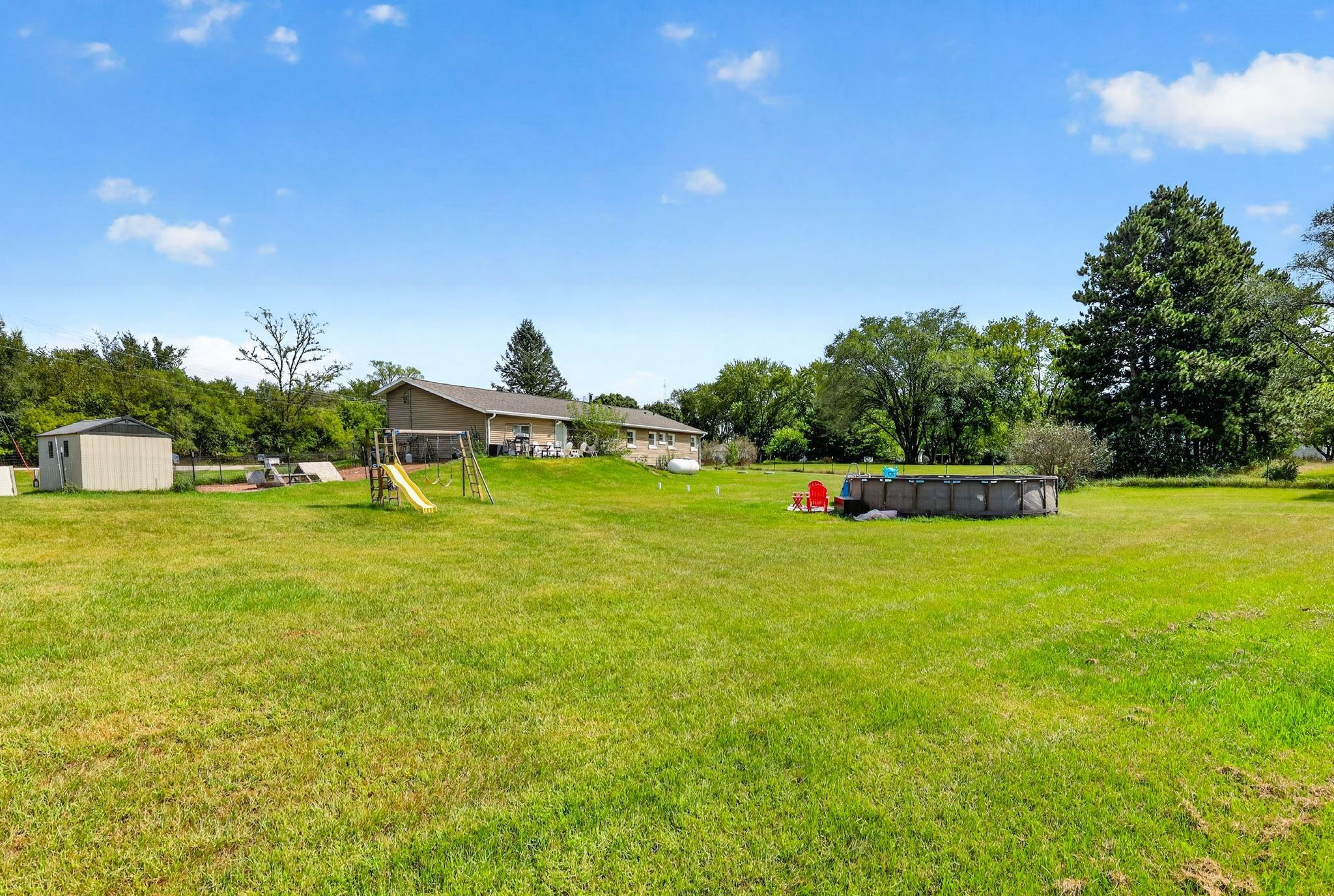 W6219 West Bush Road Pardeeville, WI 53954 - Photo 38 of 42 Gallery Image 38