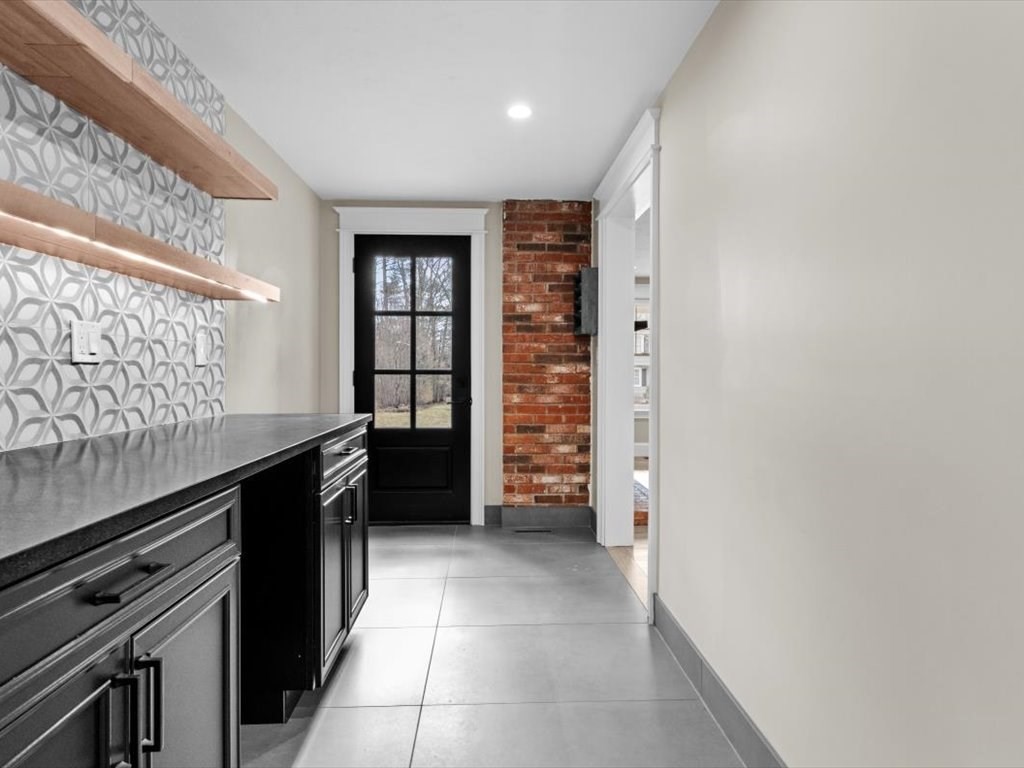 4 Hazeltine Road Upton, MA 01568 - Photo 18 of 42