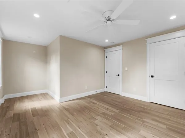 $1,075,000 | 4 Hazeltine Road, Upton, MA 01568