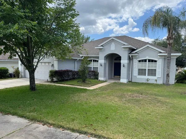 $2,600 | 141 Lombard Circle, Clermont, FL 34711