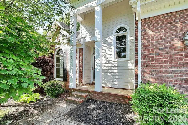 $2,650 | 8609 Walsham Drive, Charlotte, NC 28277