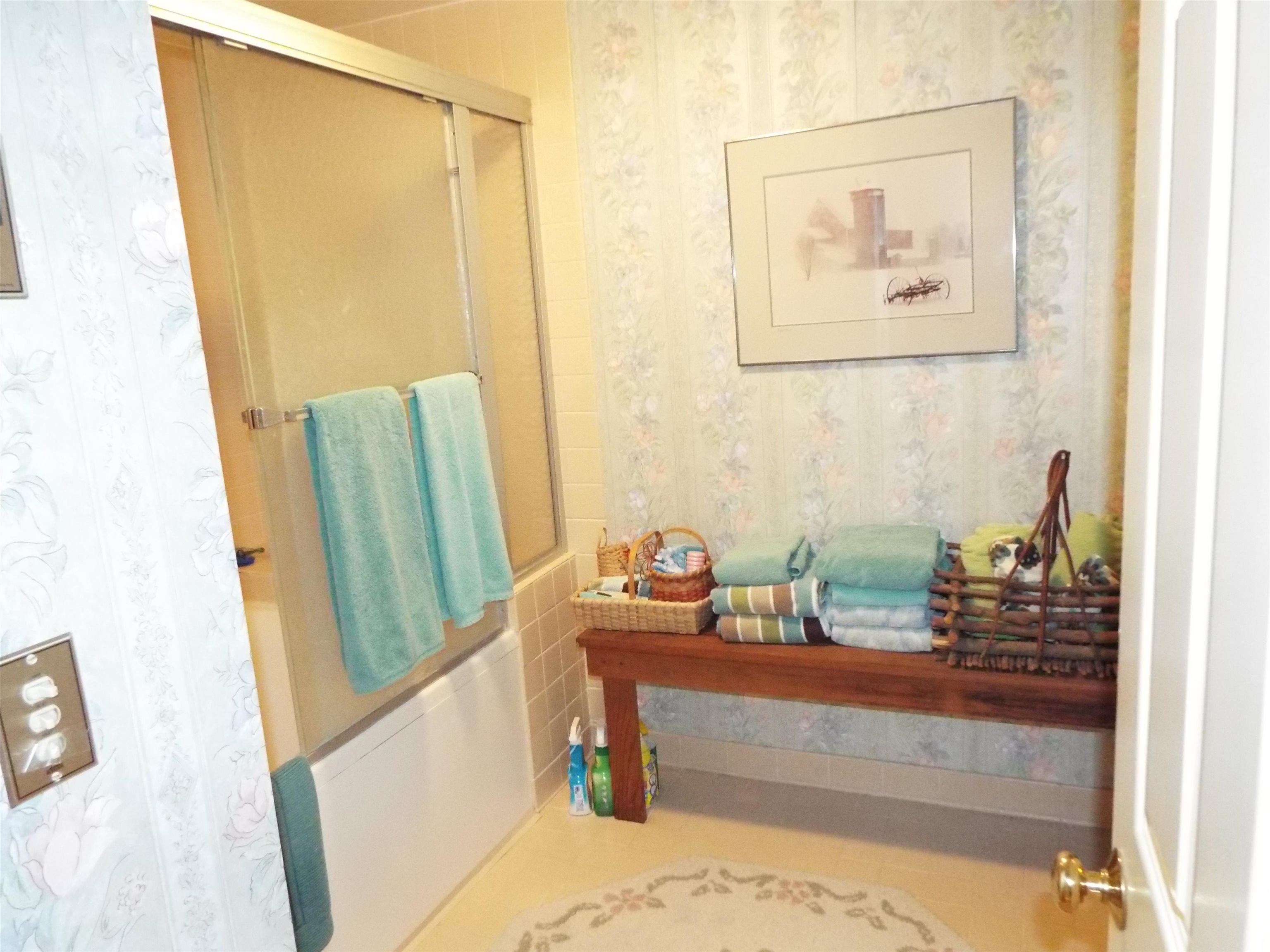 761 Murphys Road, Unit A Hartford, VT 05059 - Photo 17 of 40 Gallery Image 17