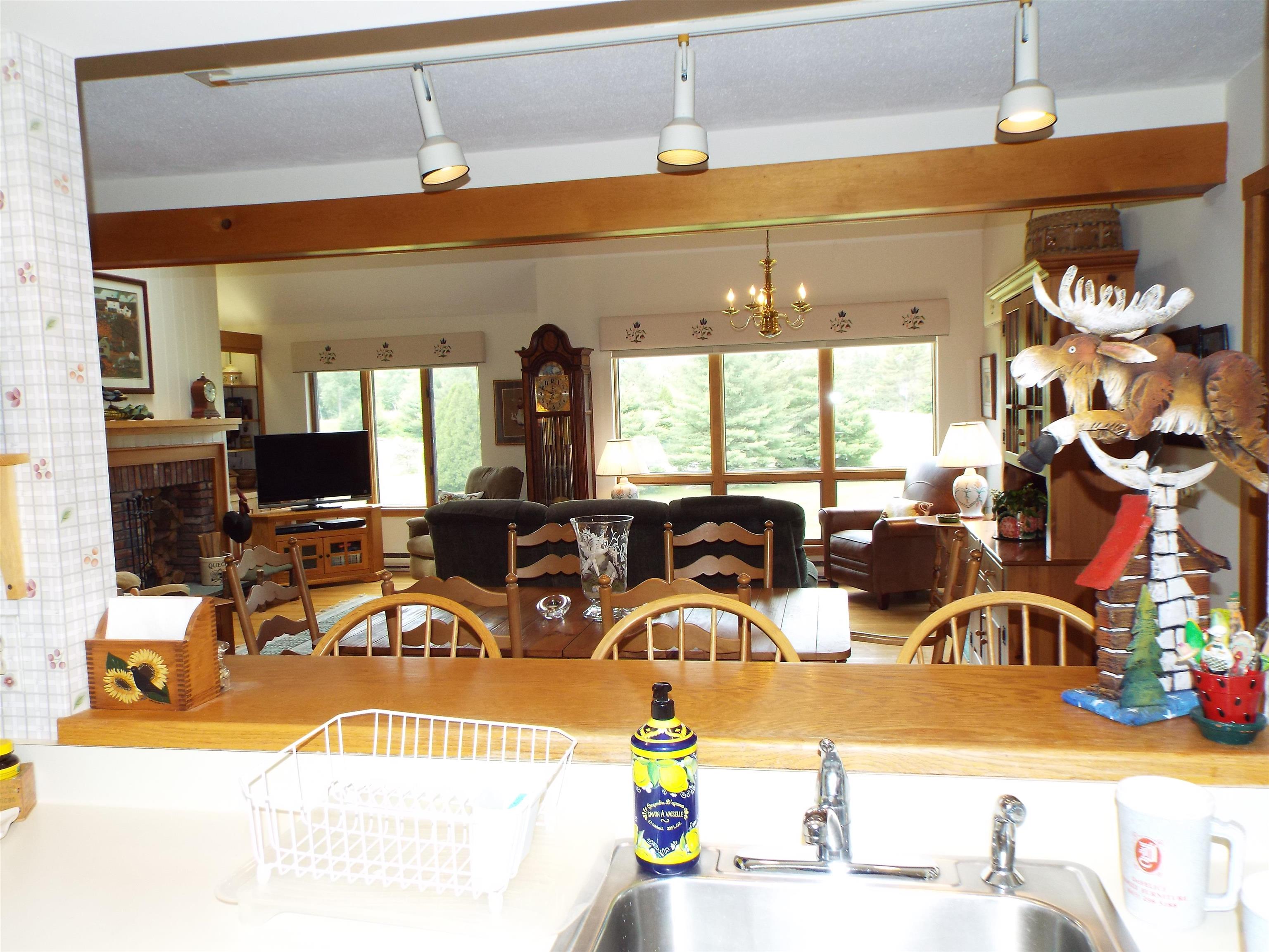 761 Murphys Road, Unit A Hartford, VT 05059 - Photo 37 of 40 Gallery Image 37