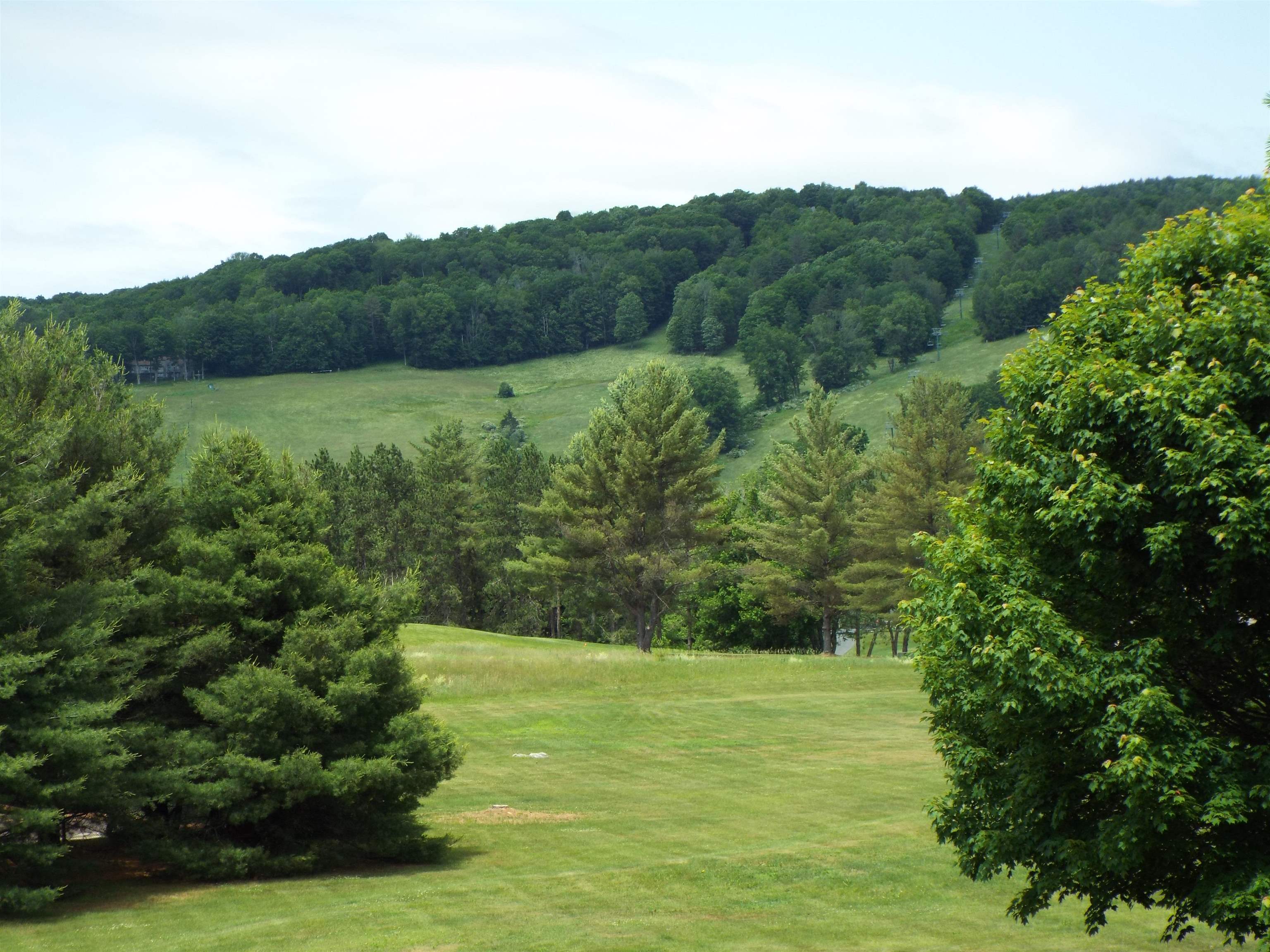 761 Murphys Road, Unit A Hartford, VT 05059 - Photo 5 of 40 Gallery Image 5