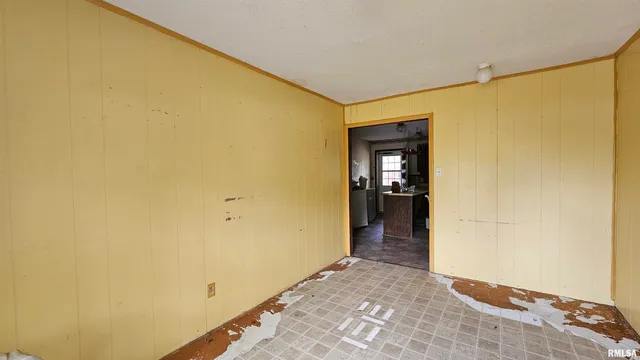 $59,500 | 518 Fife Street, Carrier Mills, IL 62917