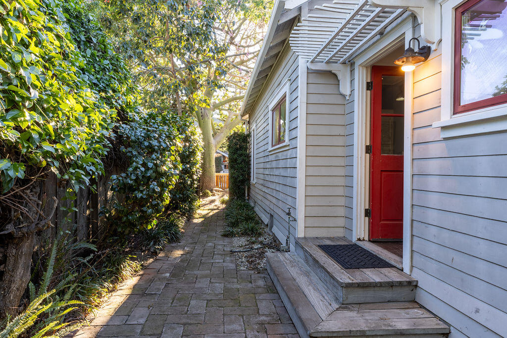 712 Castillo Street Santa Barbara, CA 93101 - Photo 23 of 28 a view of house with a backyard