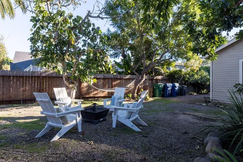 $999,300 | 712 Castillo Street, Santa Barbara, CA 93101