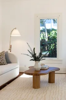 $999,300 | 712 Castillo Street, Santa Barbara, CA 93101