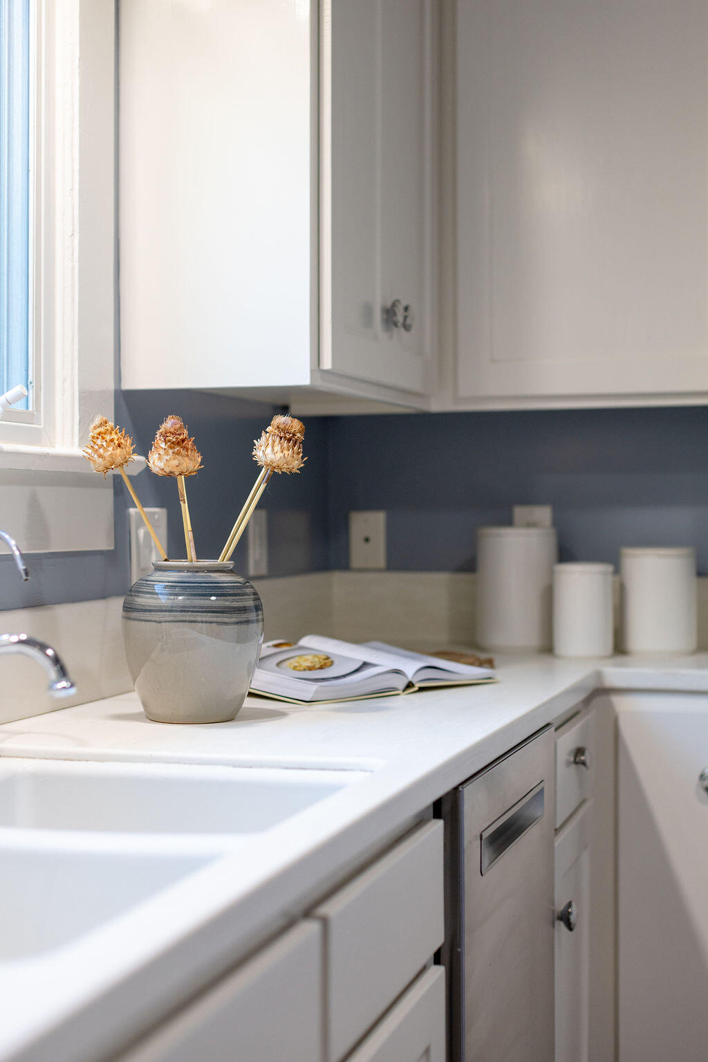 712 Castillo Street Santa Barbara, CA 93101 - Photo 10 of 28 a kitchen with a sink and cabinets