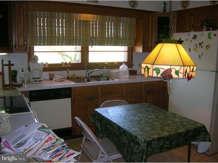 276 Pecks Corner-Cohansey Road Bridgeton, NJ 08302 - Photo 3 of 11 Gallery Image 3