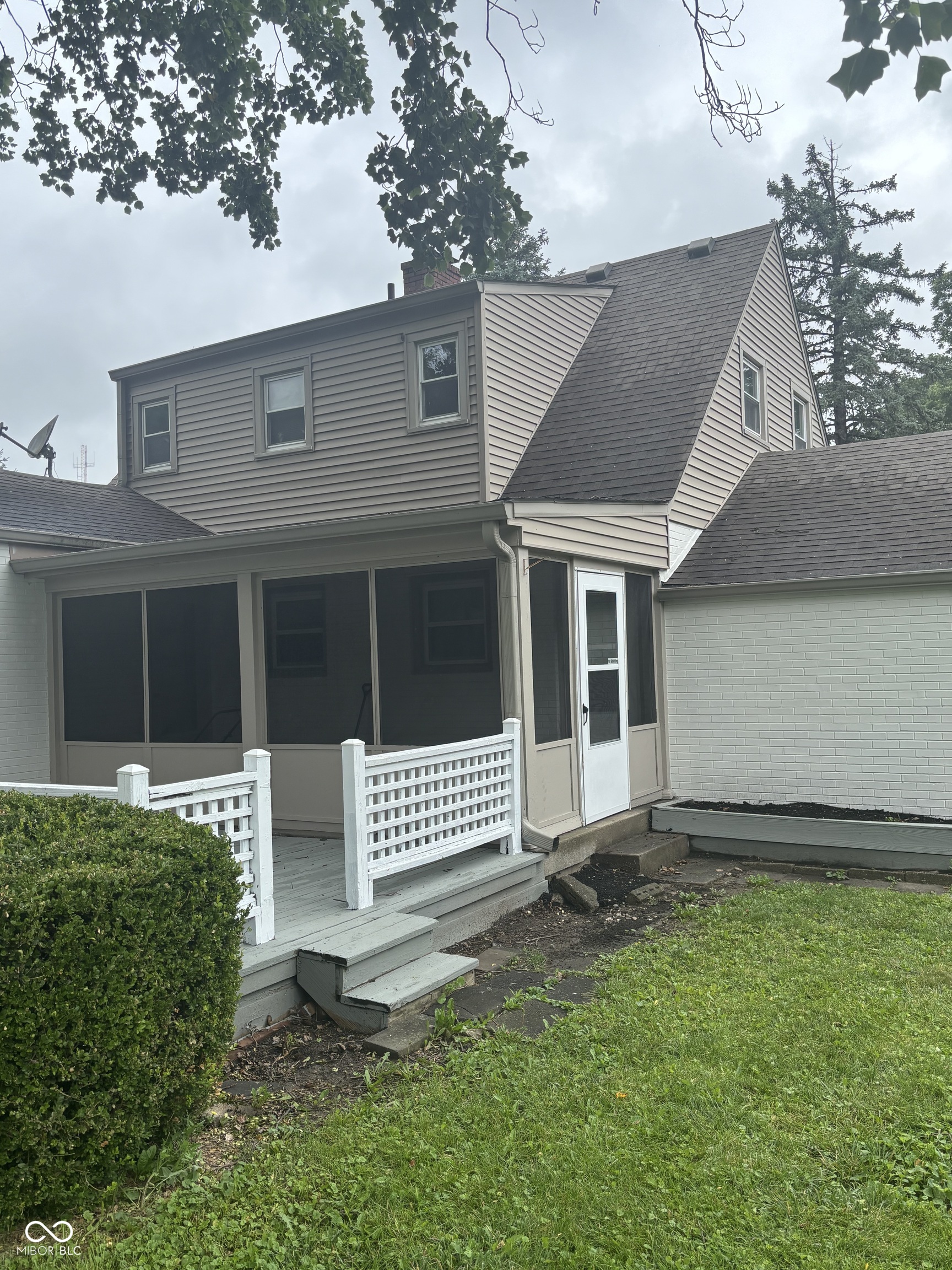 1223 East Thompson Road Indianapolis, IN 46227 - Photo 15 of 49