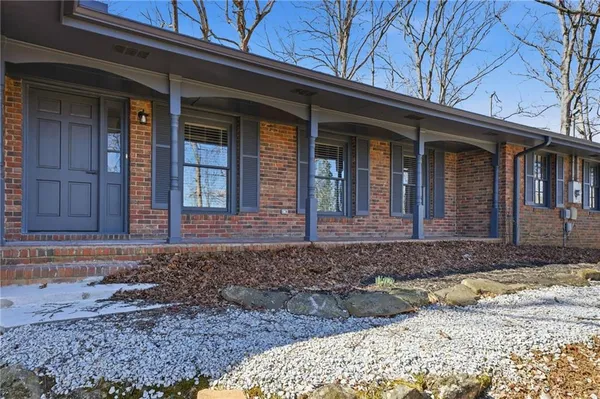 $2,800 | 1460 Hillcrest Drive, Sugar Hill, GA 30518