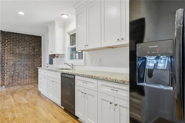 $2,800 | 1460 Hillcrest Drive, Sugar Hill, GA 30518