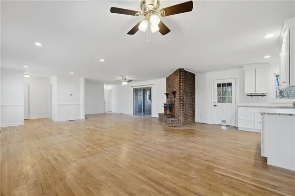 $2,800 | 1460 Hillcrest Drive, Sugar Hill, GA 30518