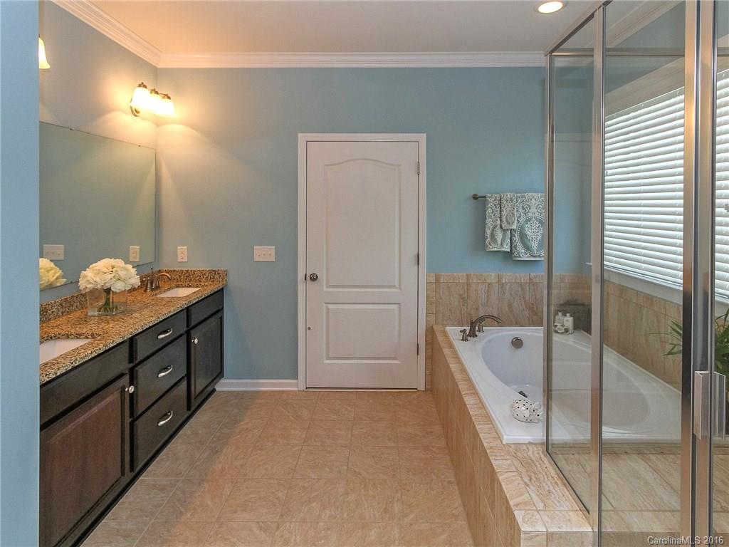 153 Hawks Creek Parkway Fort Mill, SC 29708 - Photo 14 of 24 Gallery Image 14