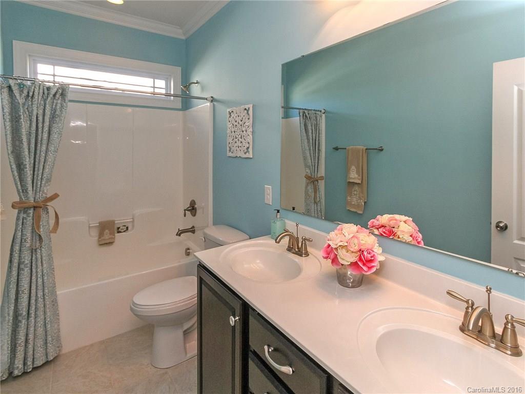 153 Hawks Creek Parkway Fort Mill, SC 29708 - Photo 16 of 24 Gallery Image 16