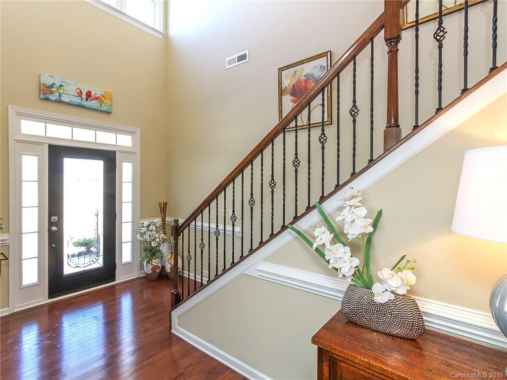 153 Hawks Creek Parkway Fort Mill, SC 29708 - Photo 3 of 24 Gallery Image 3