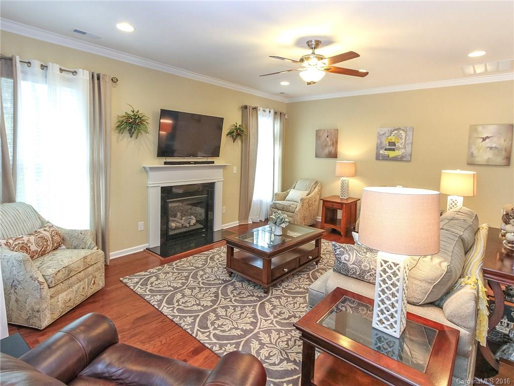 153 Hawks Creek Parkway Fort Mill, SC 29708 - Photo 9 of 24 Gallery Image 9