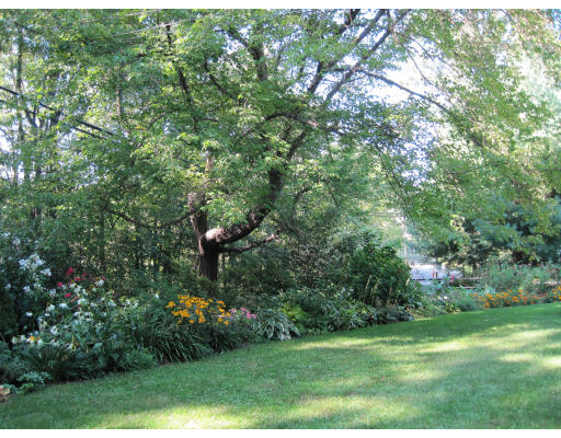 47 Piper Road Acton, MA 01720 - Photo 12 of 13 Gallery Image 12