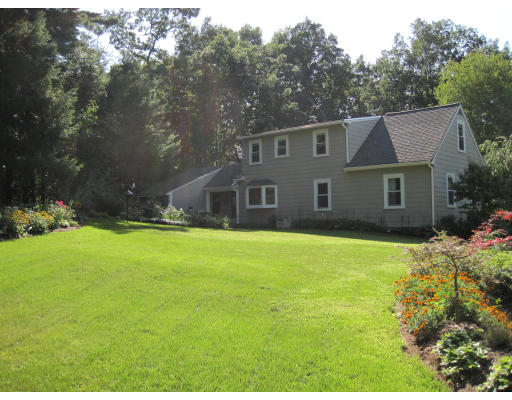 47 Piper Road Acton, MA 01720 - Photo 2 of 13 Gallery Image 2
