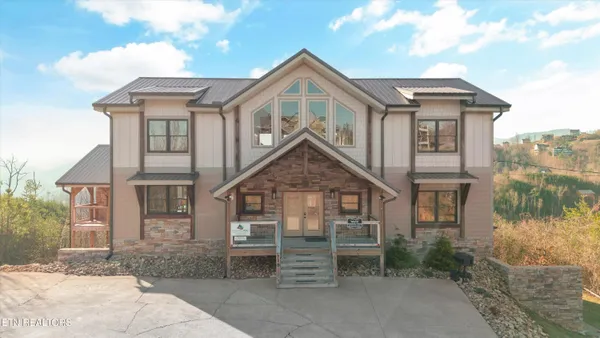 $2,650,000 | 986 Chestnut Drive, Gatlinburg, TN 37738