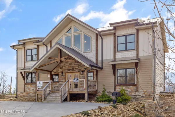 $2,650,000 | 986 Chestnut Drive, Gatlinburg, TN 37738
