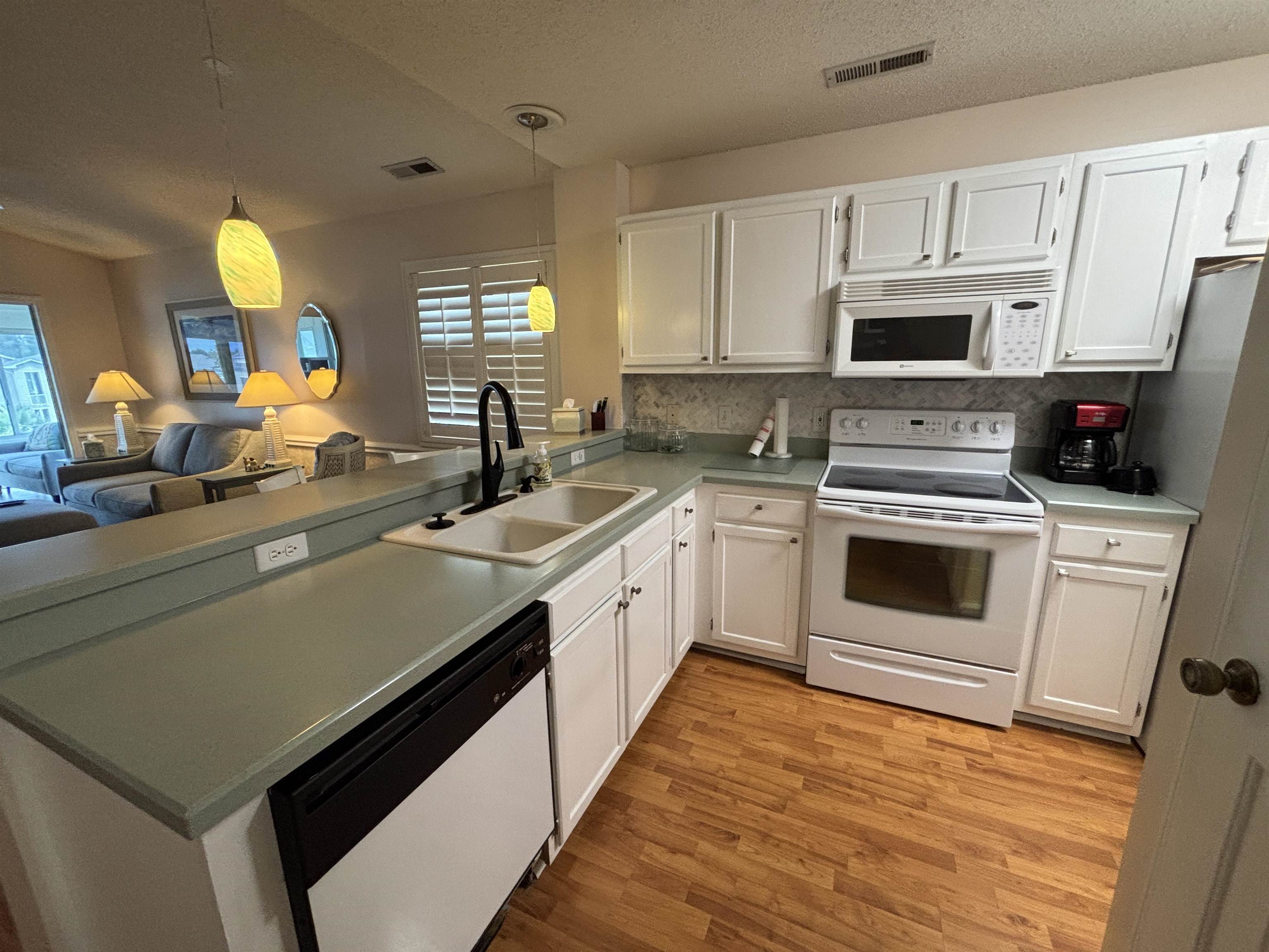 207 Landing Road, Unit I North Myrtle Beach, SC 29582 - Photo 5 of 30 Gallery Image 5