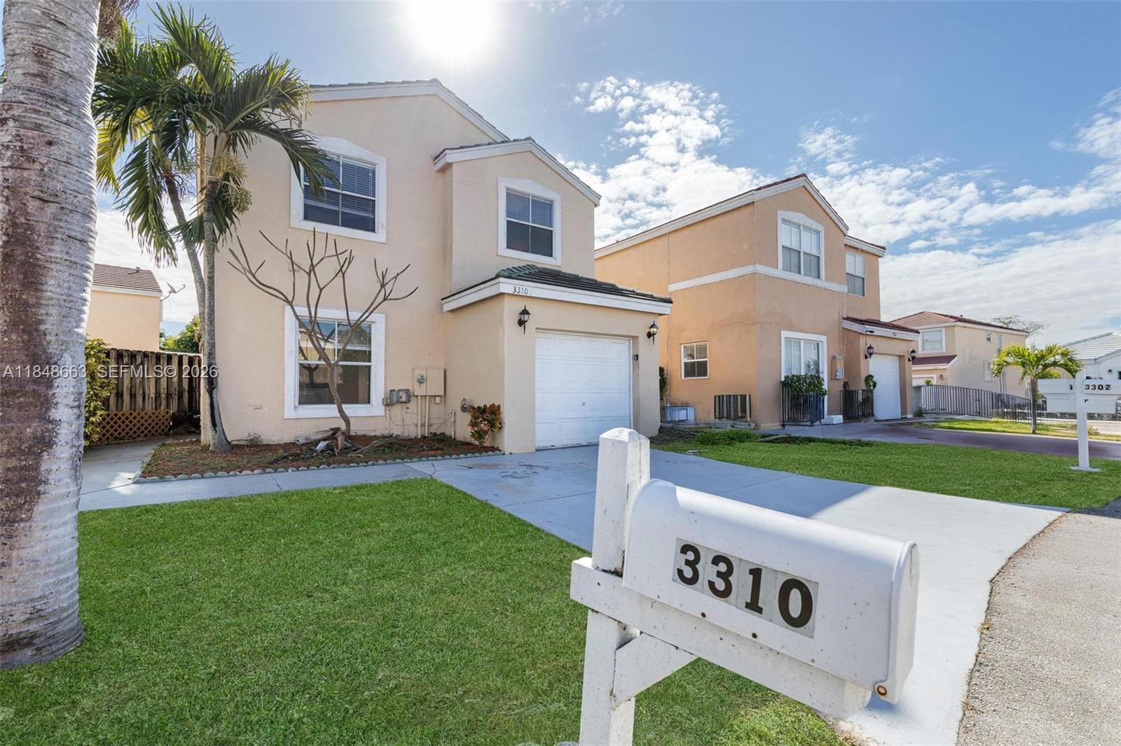 3310 Indian Key Boulevard Margate, FL 33063 - Photo 2 of 32