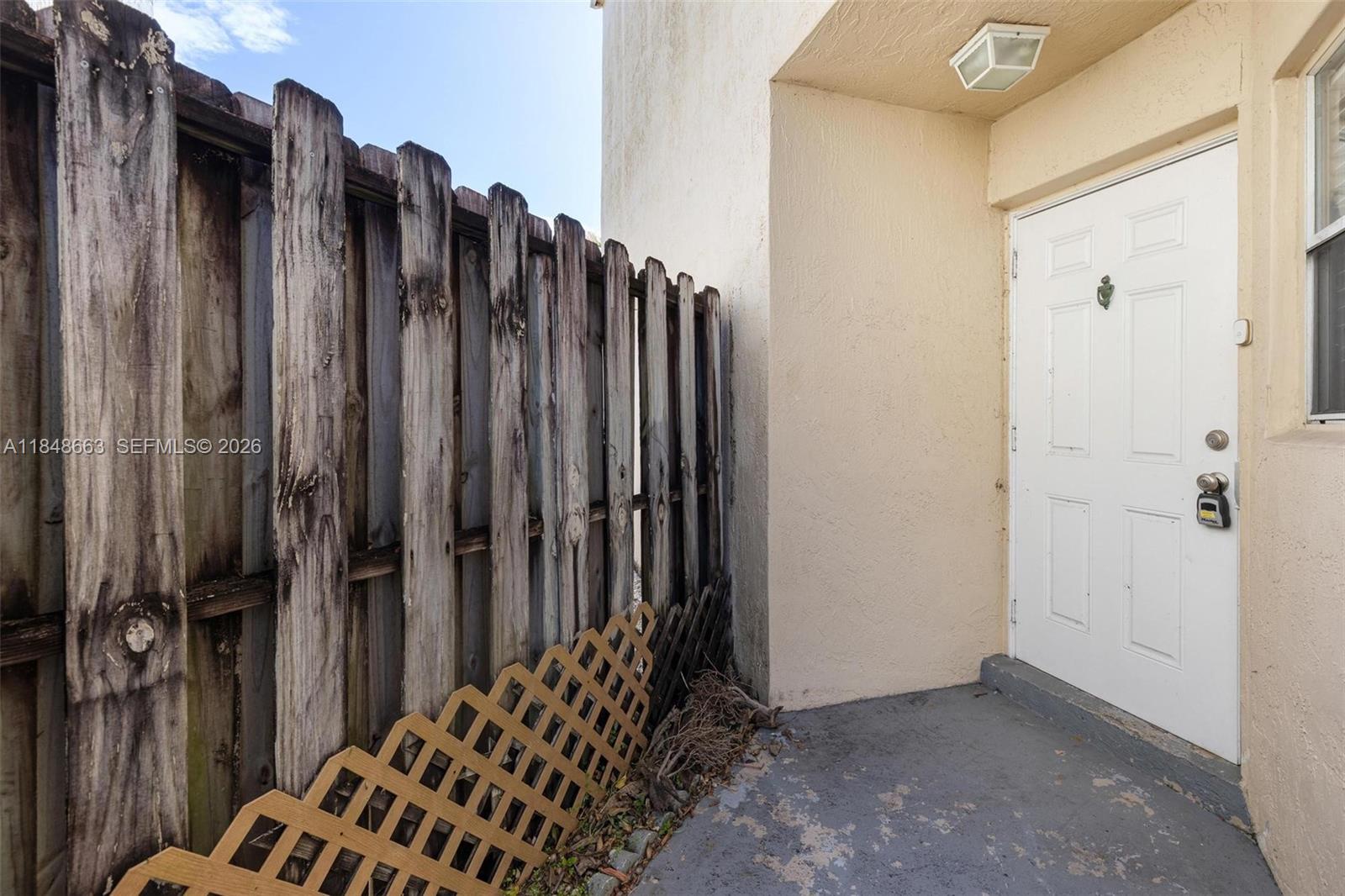 3310 Indian Key Boulevard Margate, FL 33063 - Photo 5 of 32