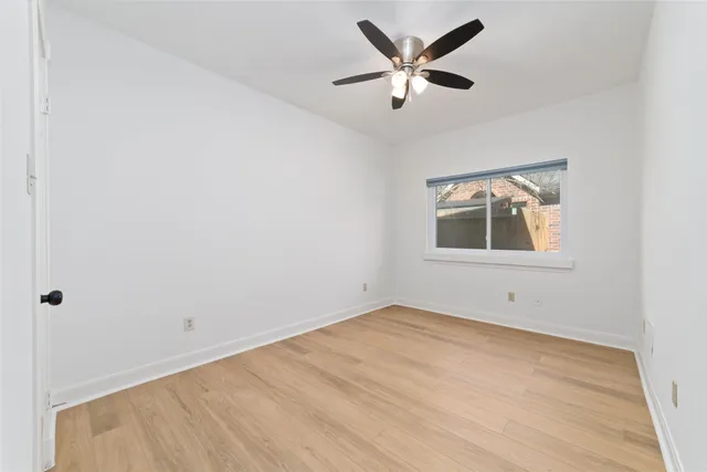 $325,000 | 6306 Castle Ln Drive, Houston, TX 77066