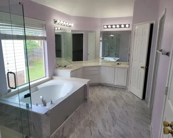 $3,000 | 2104 Royal Oak Drive, Bedford, TX 76021