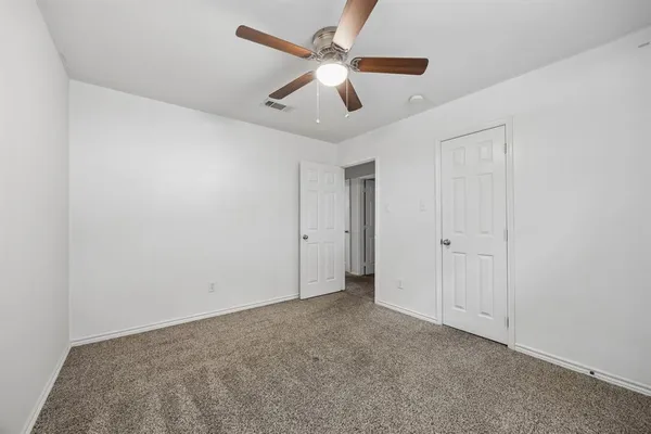 $2,200 | 209 Meadow View Lane, Anna, TX 75409
