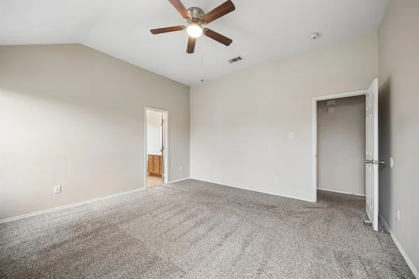 $2,200 | 209 Meadow View Lane, Anna, TX 75409